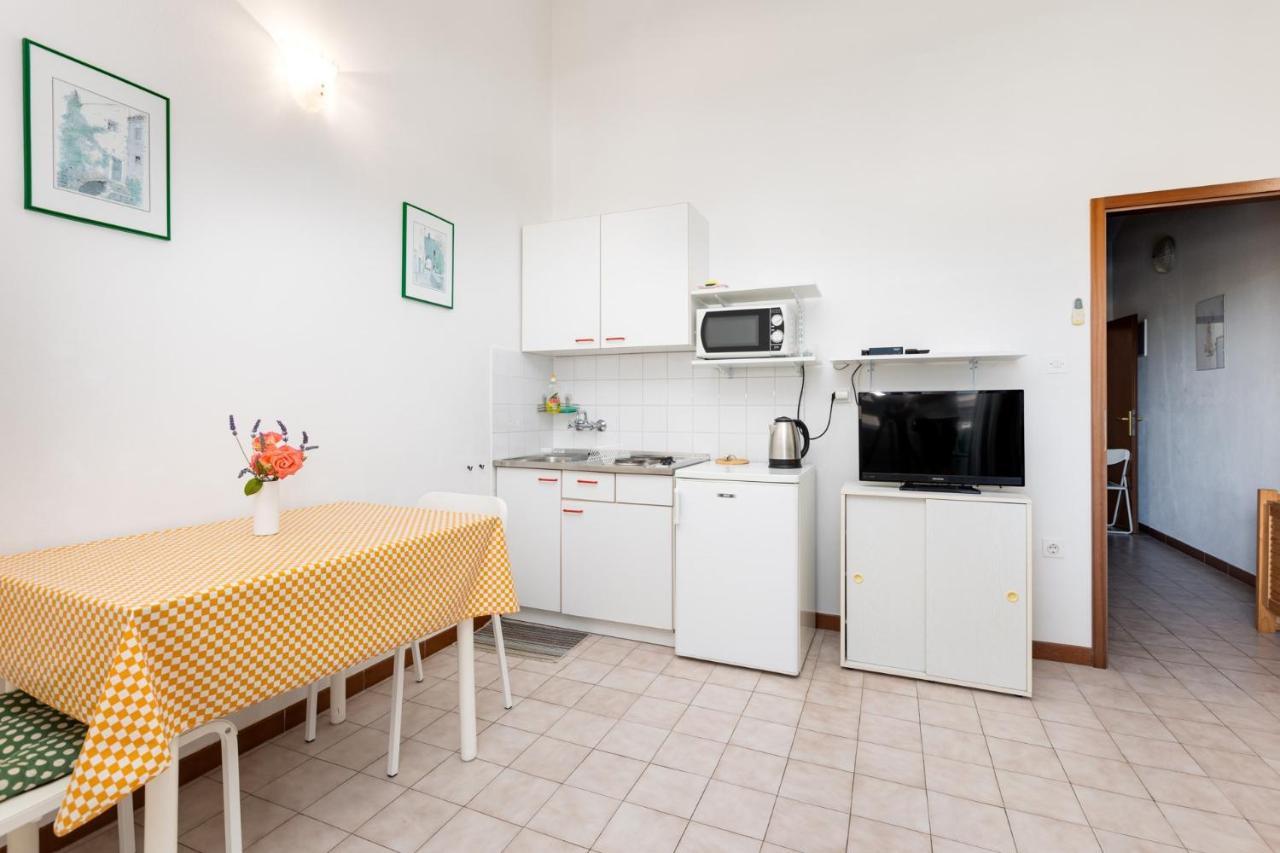 Apartments Mrak بونات المظهر الخارجي الصورة