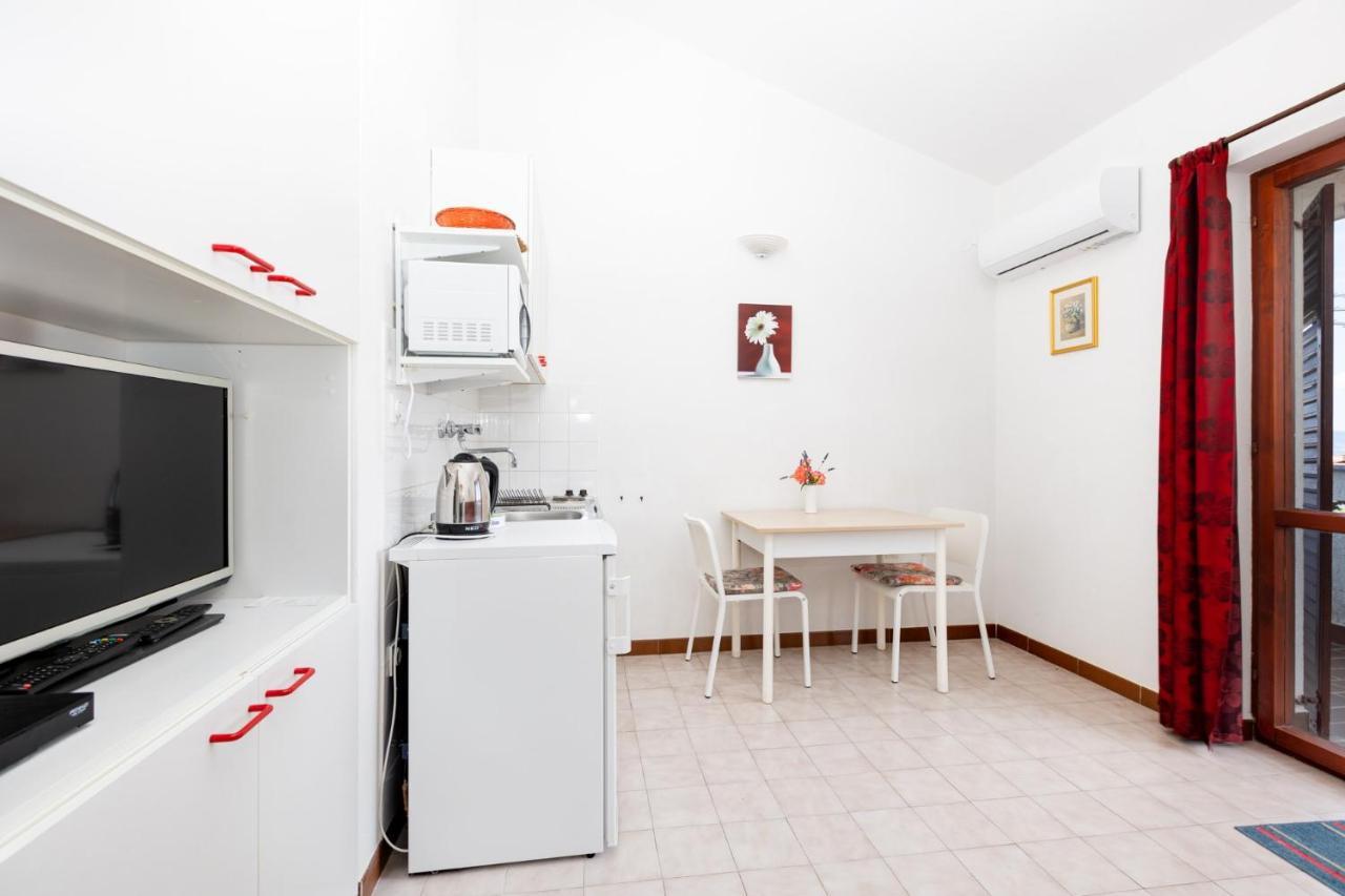 Apartments Mrak بونات المظهر الخارجي الصورة